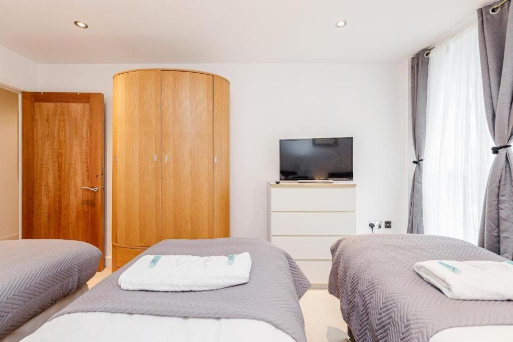 Excel Dock Apartments Londra Esterno foto